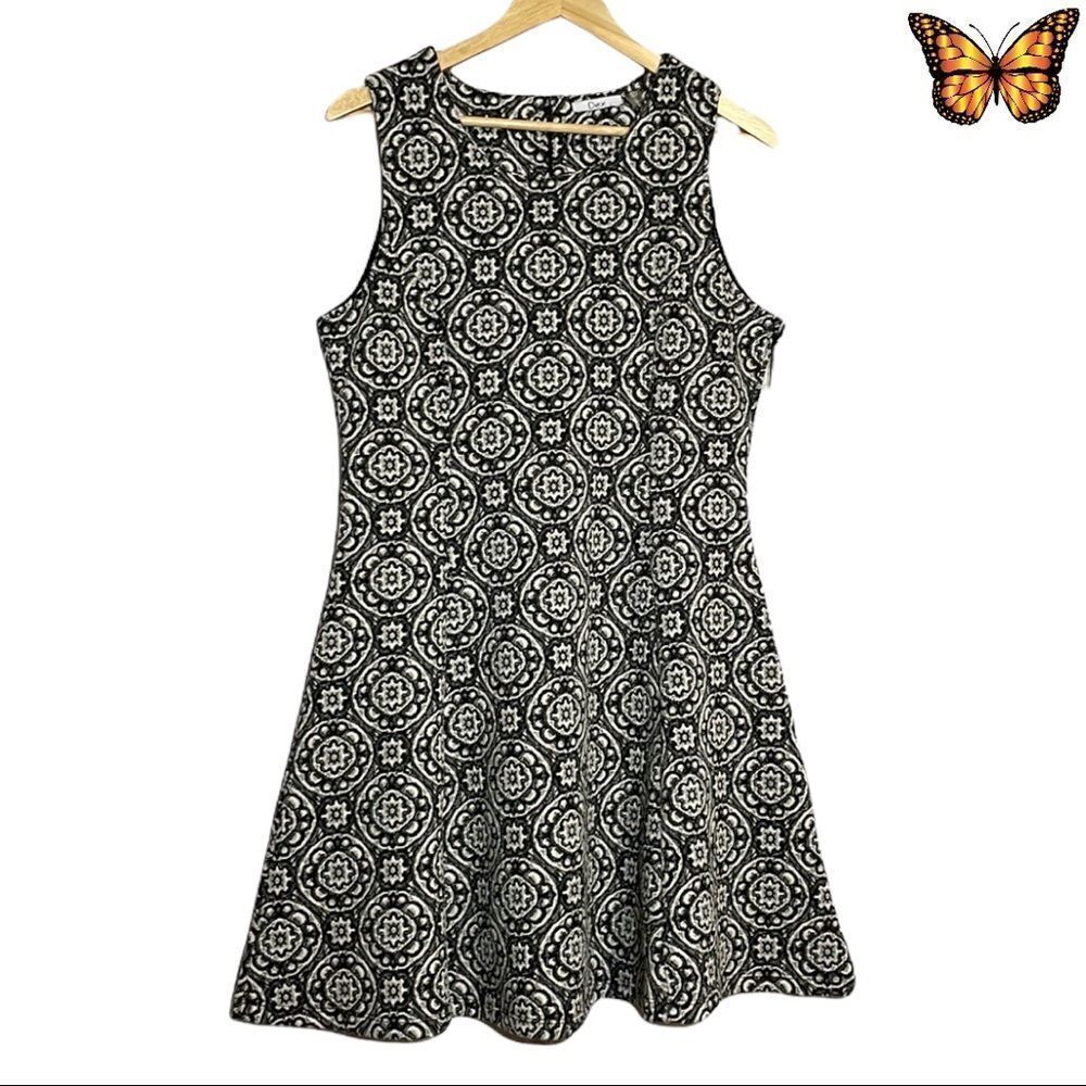 DEX Grey and Black Medallion Jacquard Sleeveless Fit and Flare Dress Size Large